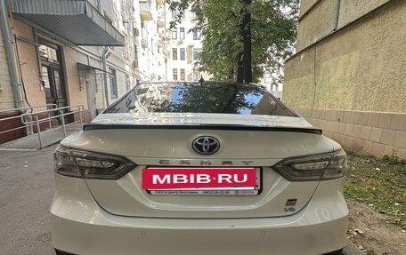 Toyota Camry, 2021 год, 3 000 000 рублей, 3 фотография