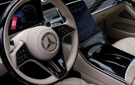Mercedes-Benz Maybach S-Класс, 2022 год, 23 000 000 рублей, 7 фотография