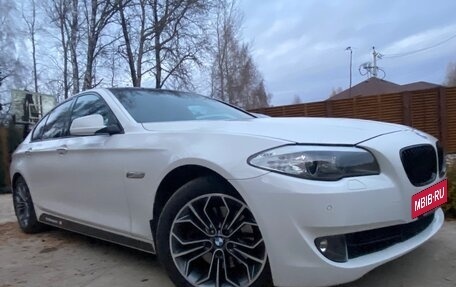 BMW 5 серия, 2012 год, 3 500 000 рублей, 3 фотография