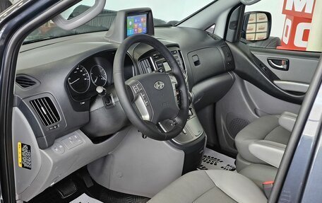 Hyundai Grand Starex Grand Starex I рестайлинг 2, 2016 год, 2 880 000 рублей, 13 фотография