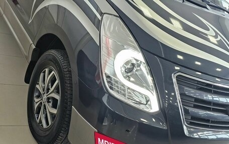 Hyundai Grand Starex Grand Starex I рестайлинг 2, 2016 год, 2 880 000 рублей, 4 фотография
