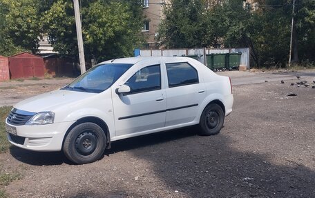 Renault Logan I, 2013 год, 280 000 рублей, 4 фотография