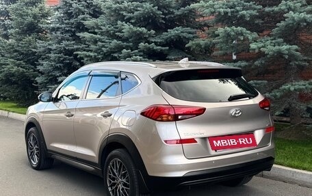Hyundai Tucson III, 2018 год, 2 360 000 рублей, 4 фотография