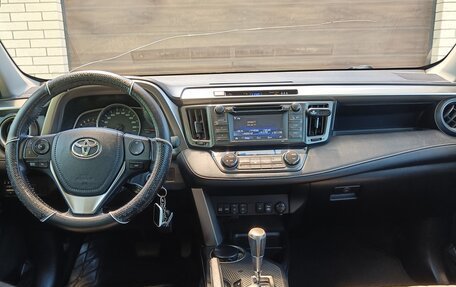 Toyota RAV4, 2015 год, 2 100 000 рублей, 6 фотография