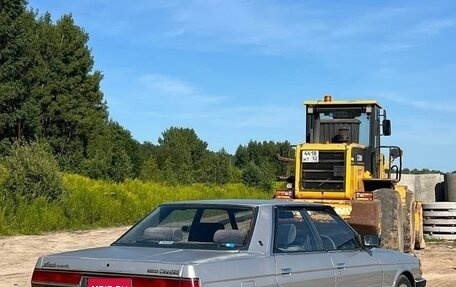 Toyota Chaser III, 1985 год, 300 000 рублей, 4 фотография