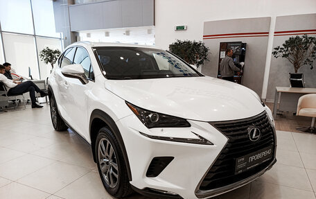Lexus NX I, 2018 год, 2 830 000 рублей, 3 фотография