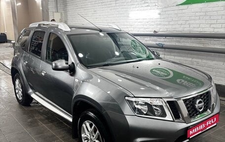Nissan Terrano III, 2014 год, 930 000 рублей, 2 фотография