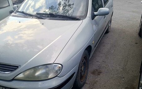 Renault Megane II, 2000 год, 250 000 рублей, 2 фотография
