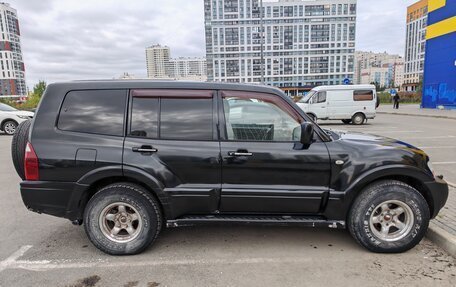 Mitsubishi Pajero III рестайлинг, 2004 год, 720 000 рублей, 4 фотография