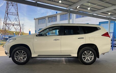 Mitsubishi Pajero Sport III рестайлинг, 2016 год, 2 599 000 рублей, 2 фотография