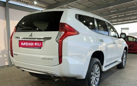 Mitsubishi Pajero Sport III рестайлинг, 2016 год, 2 599 000 рублей, 5 фотография