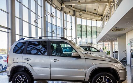 Chevrolet Niva I рестайлинг, 2016 год, 758 000 рублей, 8 фотография