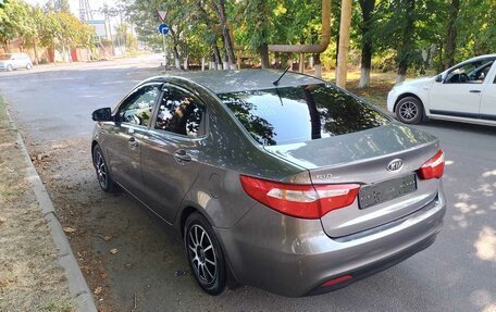 KIA Rio III рестайлинг, 2012 год, 860 000 рублей, 2 фотография