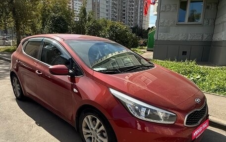 KIA cee'd III, 2012 год, 950 000 рублей, 2 фотография