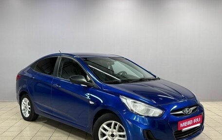 Hyundai Solaris II рестайлинг, 2011 год, 550 000 рублей, 3 фотография
