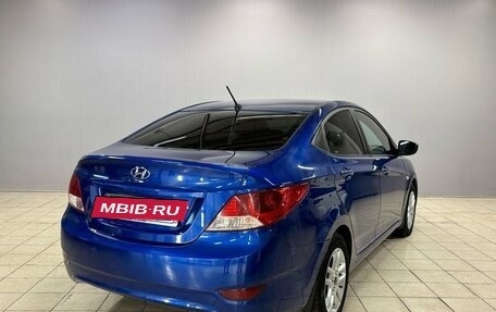 Hyundai Solaris II рестайлинг, 2011 год, 550 000 рублей, 5 фотография