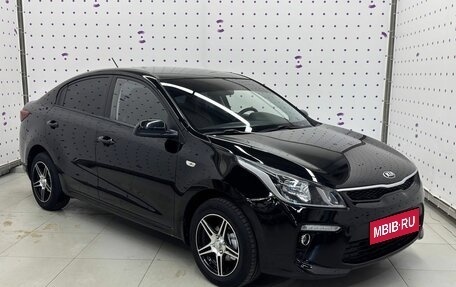 KIA Rio IV, 2018 год, 1 249 000 рублей, 3 фотография