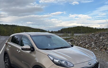 KIA Sportage IV рестайлинг, 2019 год, 2 200 000 рублей, 2 фотография
