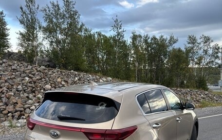 KIA Sportage IV рестайлинг, 2019 год, 2 200 000 рублей, 3 фотография