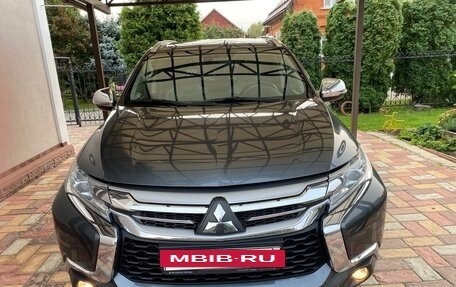 Mitsubishi Pajero Sport III рестайлинг, 2019 год, 3 500 000 рублей, 3 фотография