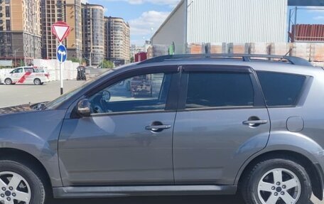 Mitsubishi Outlander III рестайлинг 3, 2011 год, 1 450 000 рублей, 2 фотография