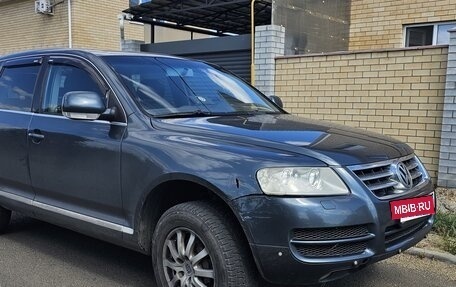 Volkswagen Touareg III, 2005 год, 700 000 рублей, 3 фотография