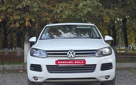 Volkswagen Touareg III, 2011 год, 1 990 000 рублей, 5 фотография