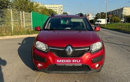 Renault Sandero II рестайлинг, 2017 год, 899 000 рублей, 2 фотография