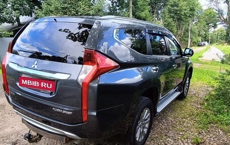 Mitsubishi Pajero Sport III рестайлинг, 2019 год, 2 750 000 рублей, 3 фотография