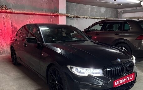 BMW 3 серия, 2019 год, 3 800 000 рублей, 2 фотография