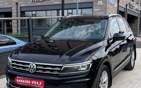 Volkswagen Tiguan II, 2017 год, 2 300 000 рублей, 2 фотография