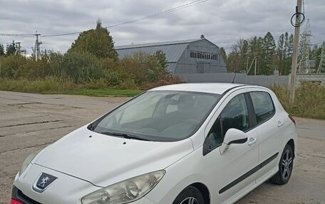 Peugeot 308 II, 2011 год, 550 000 рублей, 2 фотография