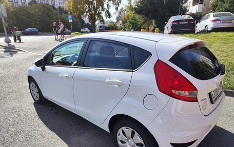 Ford Fiesta, 2011 год, 600 000 рублей, 2 фотография