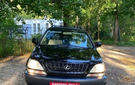 Lexus RX IV рестайлинг, 2002 год, 730 000 рублей, 2 фотография