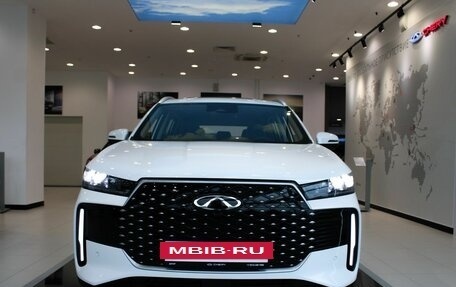 Chery Tiggo 4 I рестайлинг, 2025 год, 2 350 000 рублей, 5 фотография