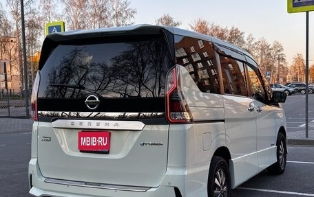 Nissan Serena IV, 2018 год, 2 250 000 рублей, 5 фотография