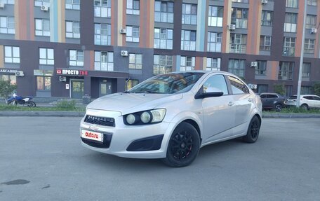 Chevrolet Aveo III, 2014 год, 645 000 рублей, 3 фотография