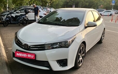 Toyota Corolla, 2014 год, 1 000 000 рублей, 2 фотография