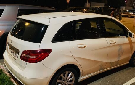 Mercedes-Benz B-Класс, 2014 год, 1 250 000 рублей, 5 фотография