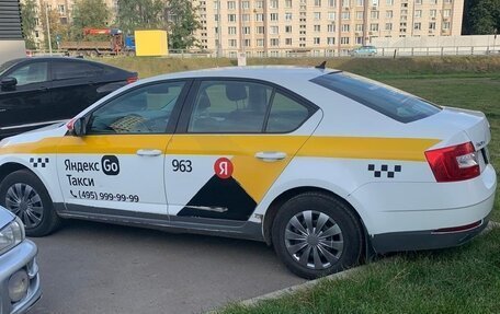 Skoda Octavia, 2019 год, 880 000 рублей, 3 фотография