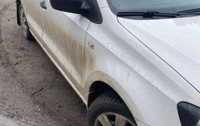 Volkswagen Polo VI (EU Market), 2013 год, 410 000 рублей, 1 фотография