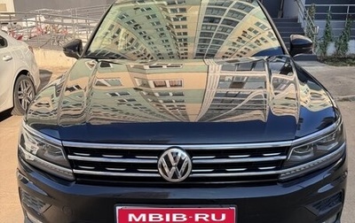 Volkswagen Tiguan II, 2020 год, 2 500 000 рублей, 1 фотография