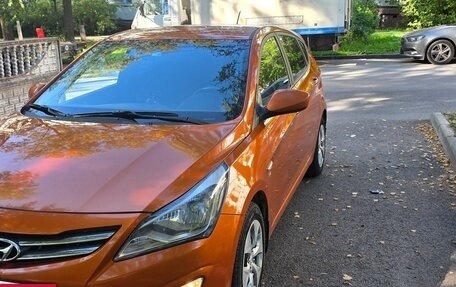 Hyundai Solaris II рестайлинг, 2014 год, 930 000 рублей, 2 фотография