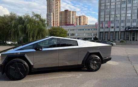 Tesla Cybertruck, 2024 год, 34 400 000 рублей, 5 фотография