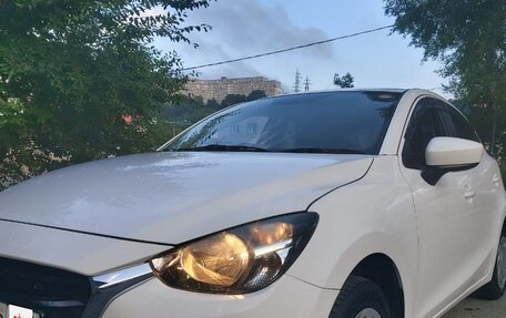 Mazda Demio IV, 2016 год, 737 000 рублей, 2 фотография