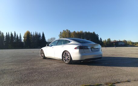 Tesla Model S I, 2013 год, 2 500 000 рублей, 7 фотография