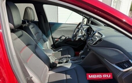 Chevrolet Monza, 2020 год, 1 450 000 рублей, 6 фотография