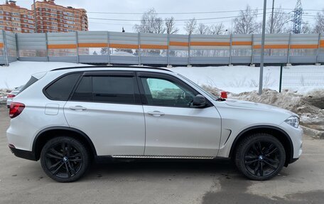 BMW X5, 2017 год, 2 700 000 рублей, 2 фотография