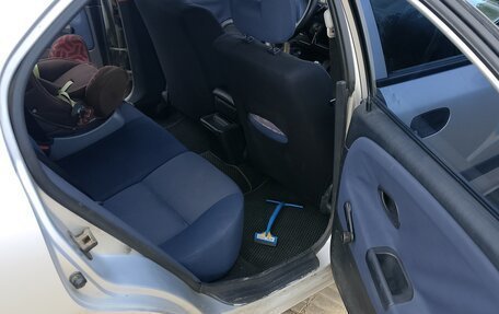 Mitsubishi Carisma I, 2002 год, 370 000 рублей, 5 фотография