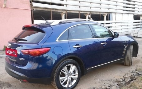 Infiniti QX70, 2017 год, 2 750 000 рублей, 4 фотография